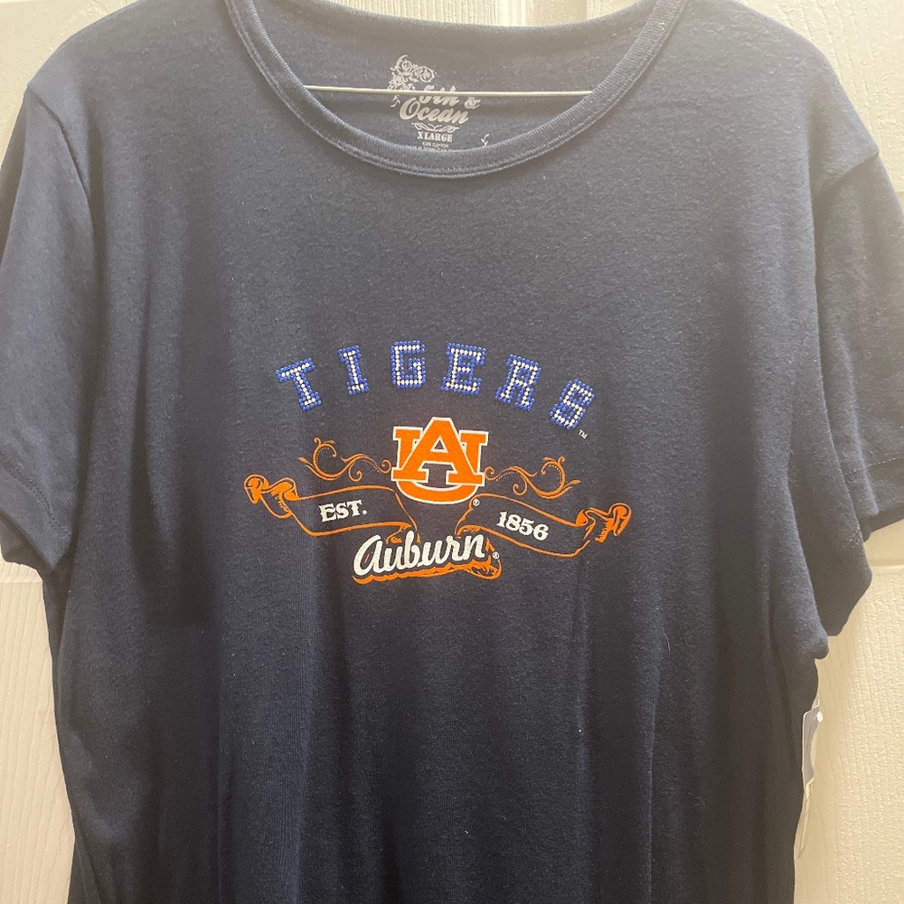 5th & Ocean Auburn tshirt